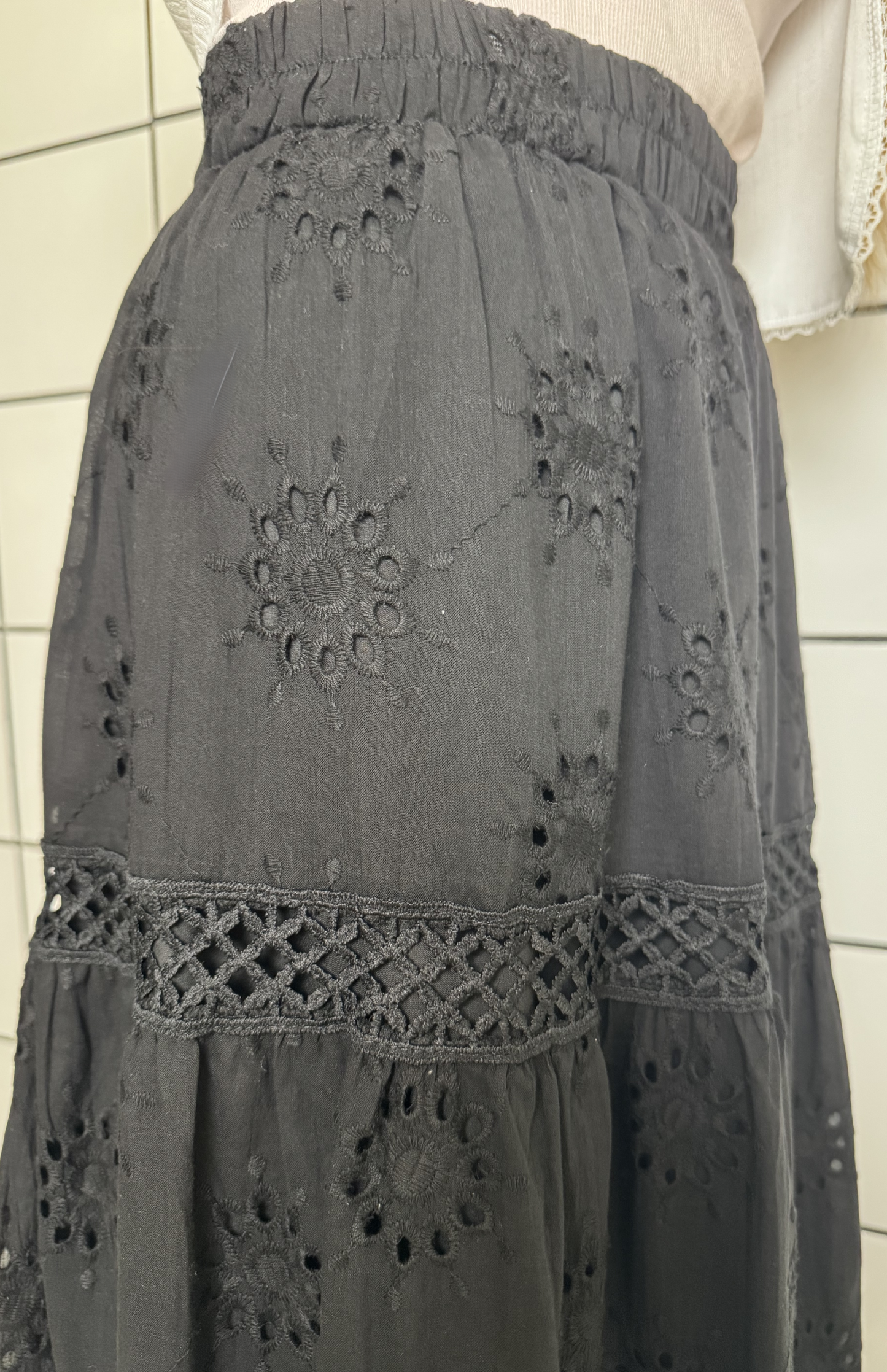 Eyelet Embroidered Tiered Midi Skirt