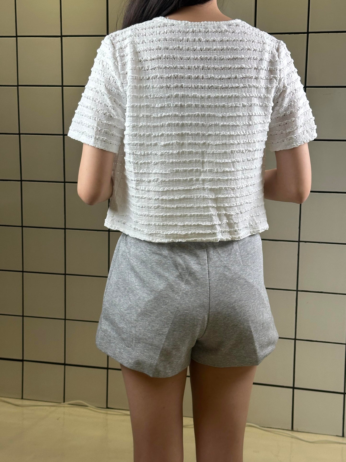 Women's Ribbed Waist Soft Pleated Shorts