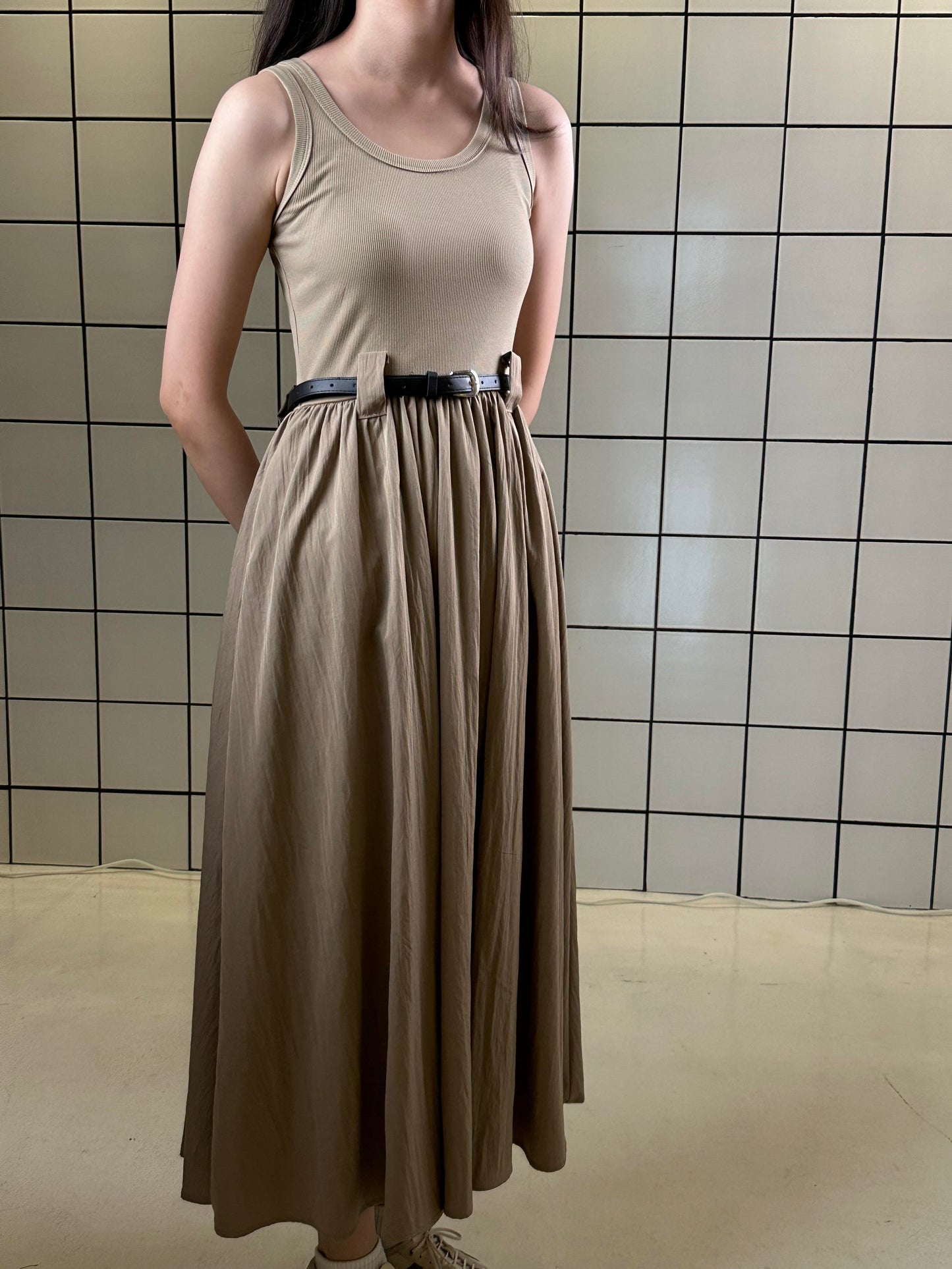 Women's Sleeveless Ribbed Maxi Dress with belt
