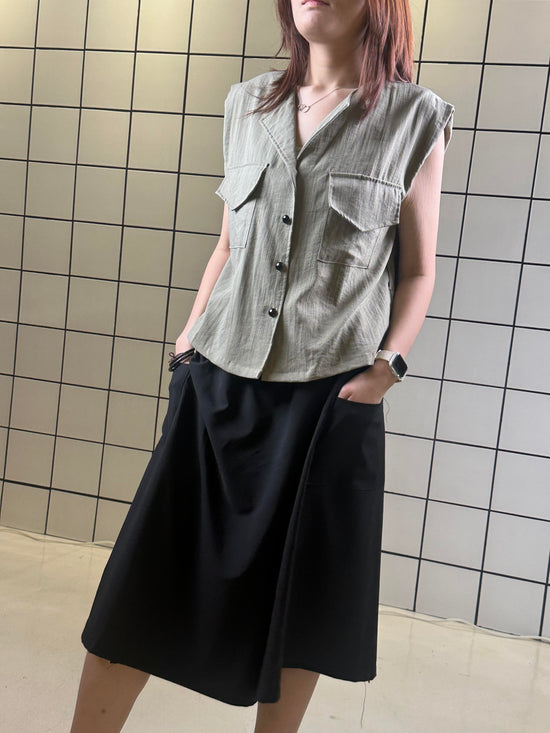 Women's Sleeveless Utility Vest – with Belt