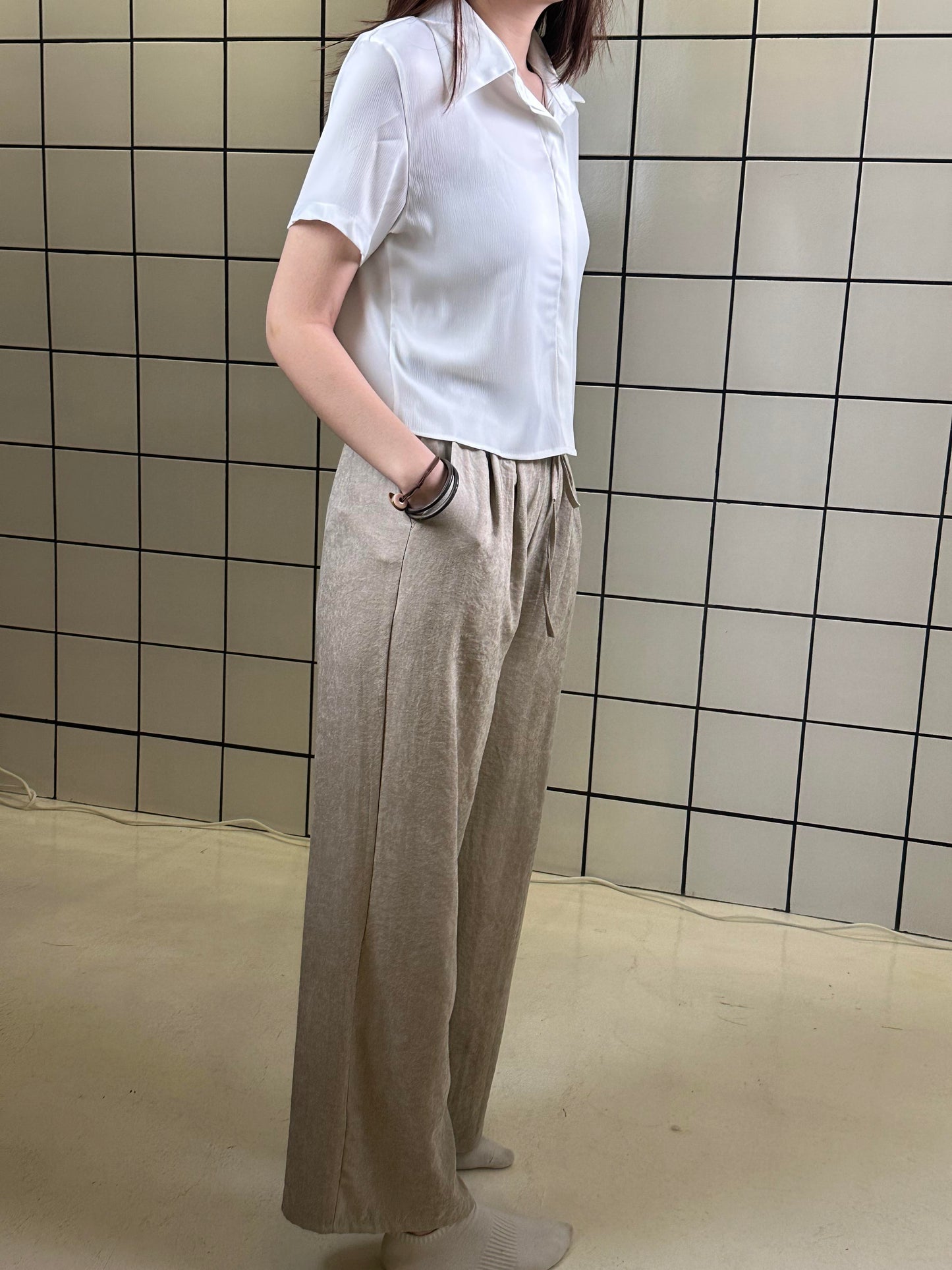 Women's Short Sleeve Collared Shirt Classic White