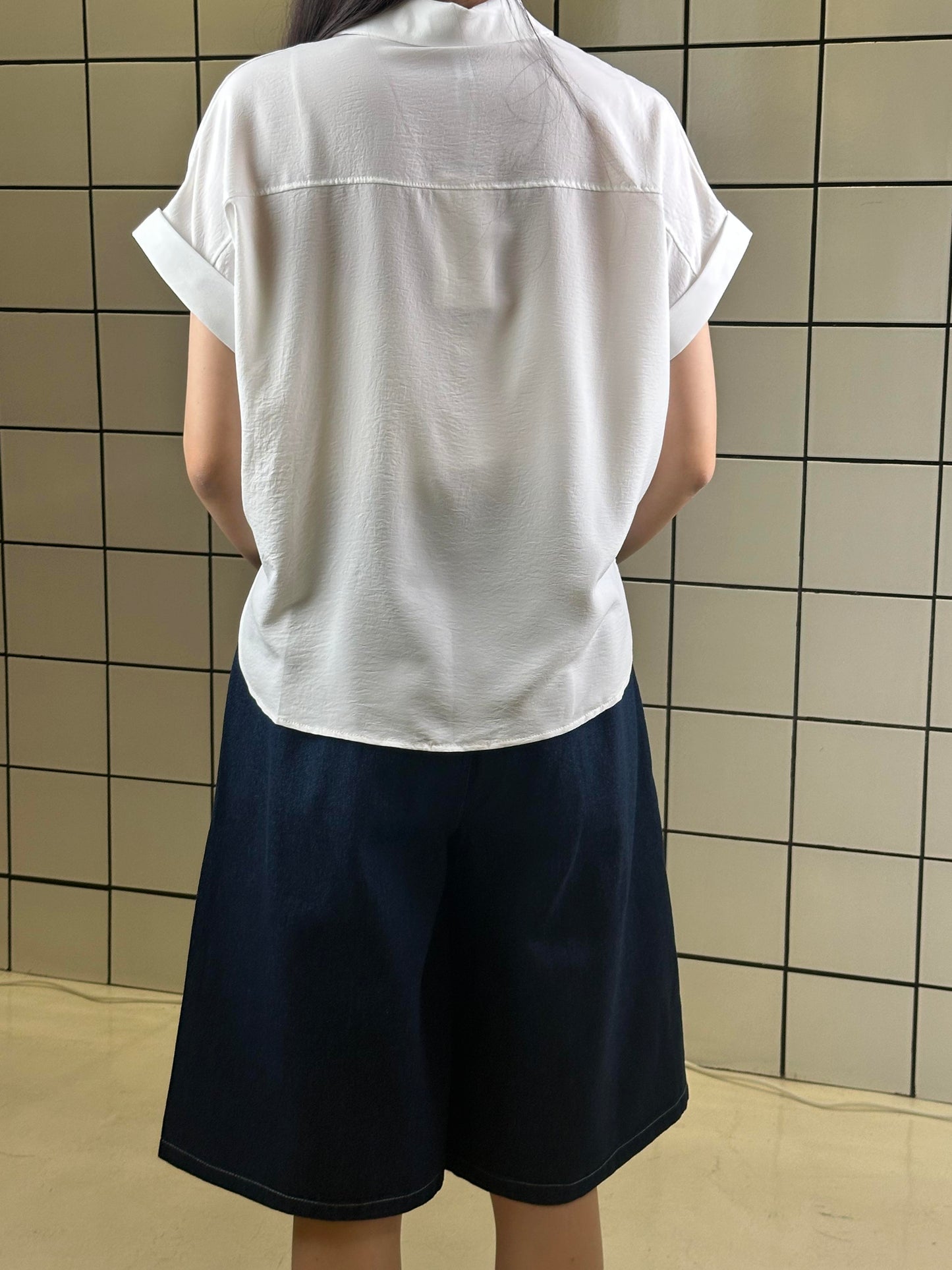 Women's Soft Drape Cuff Sleeve Shirt