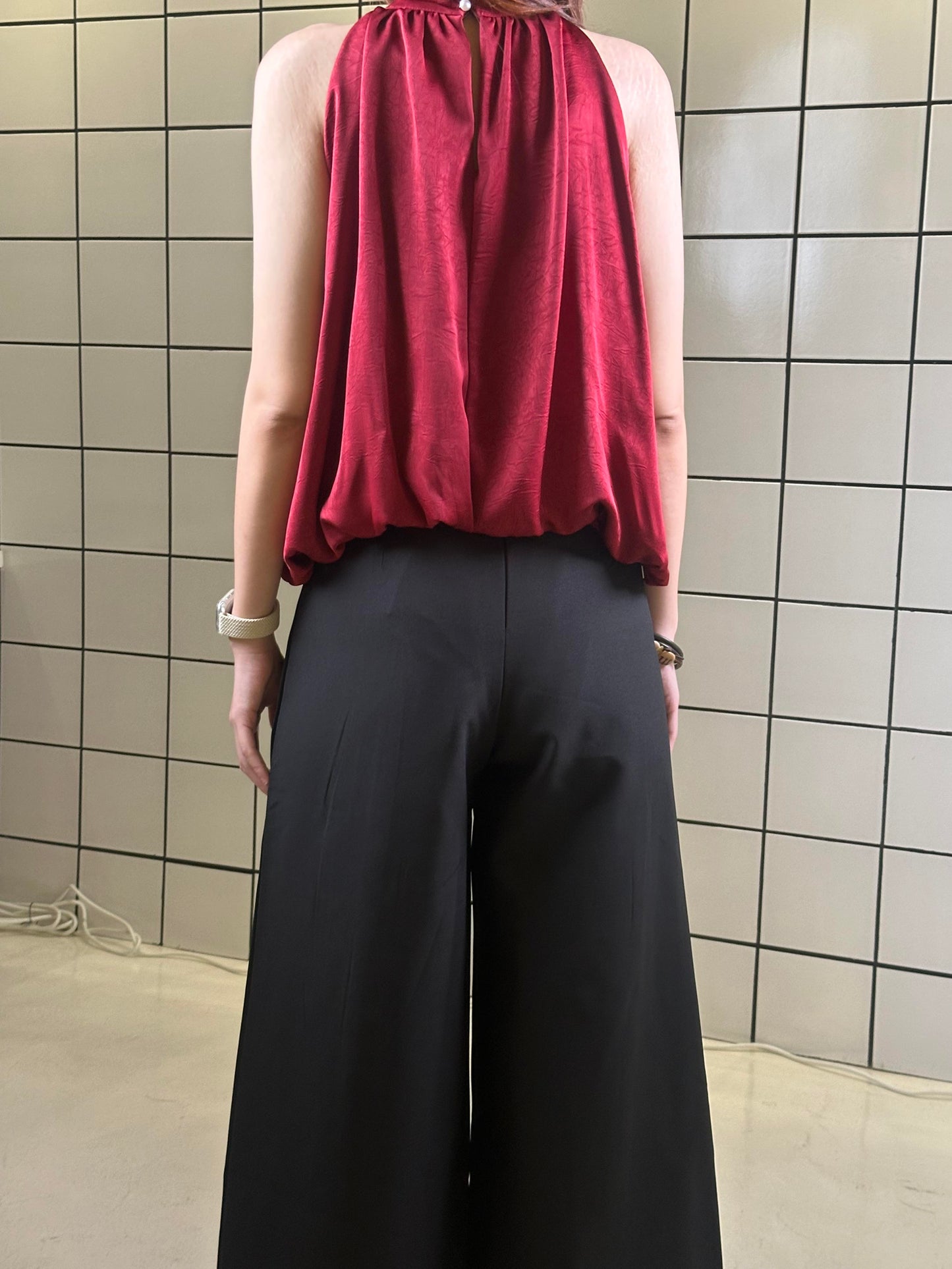 Halter Neck Rose Appliqué Top