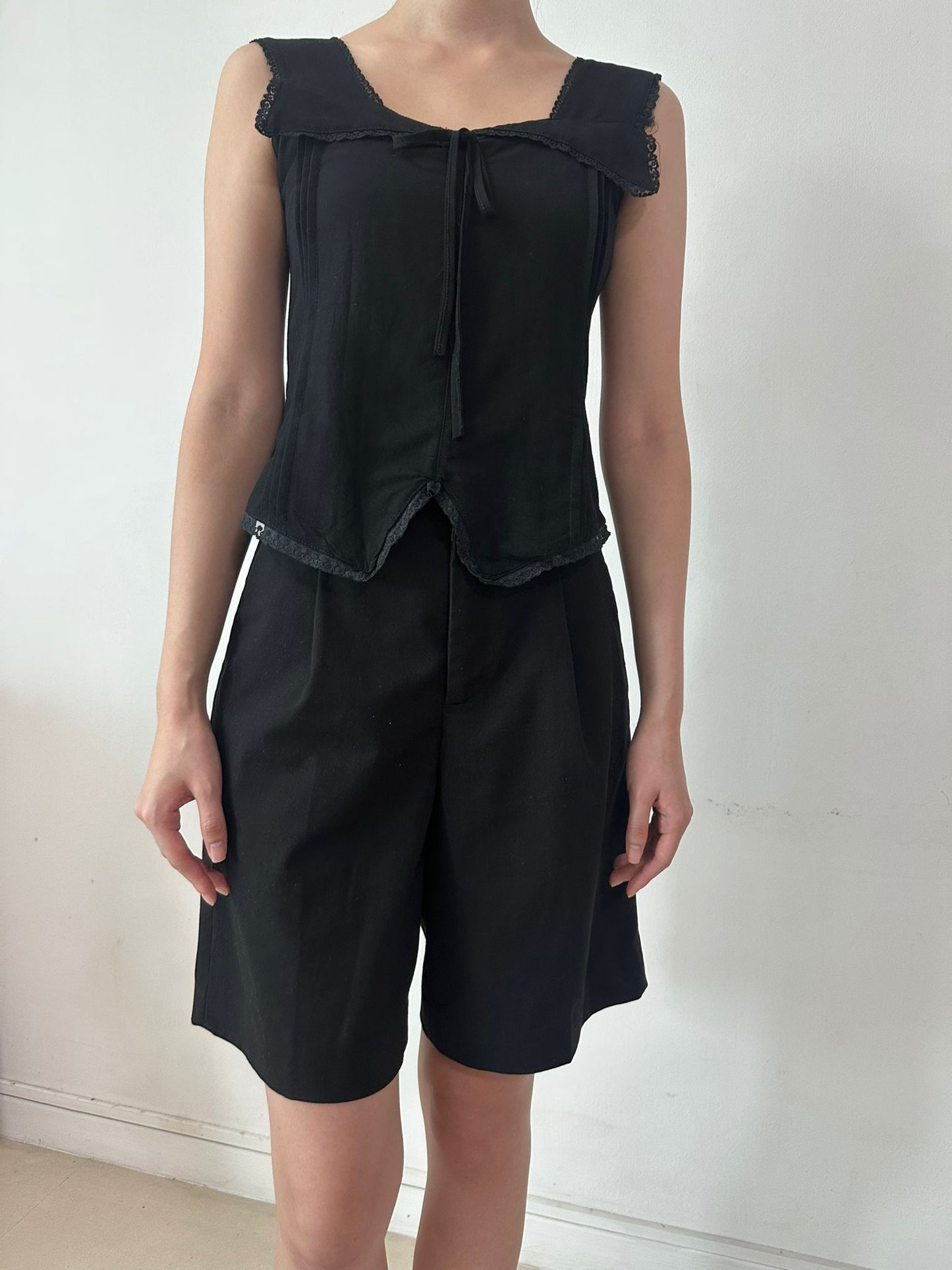 Lace Trim Corset Style Top with Matching Scrunchy